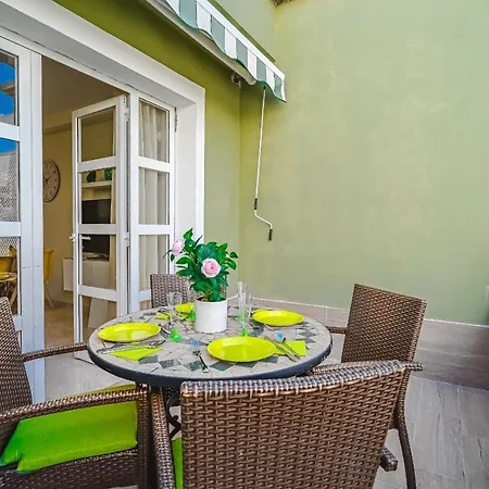 Orlando. Amazing Location. Completely Renovated! דירה *