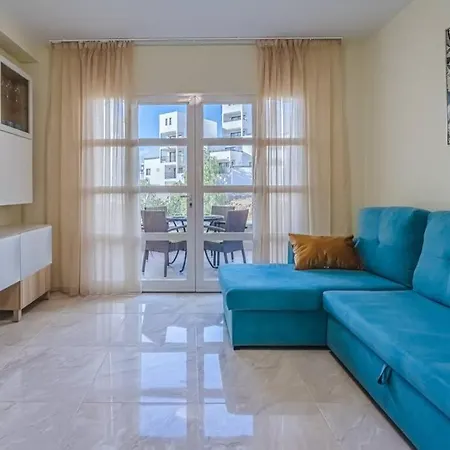 דירה Orlando. Amazing Location. Completely Renovated! אדחה