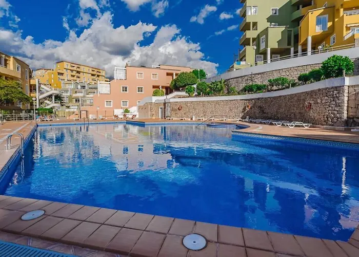 Apartment Orlando. Amazing Location. Completely Renovated! *