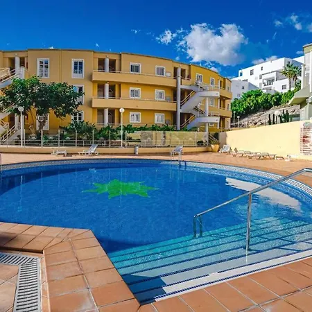 Orlando. Amazing Location. Completely Renovated! 아데제